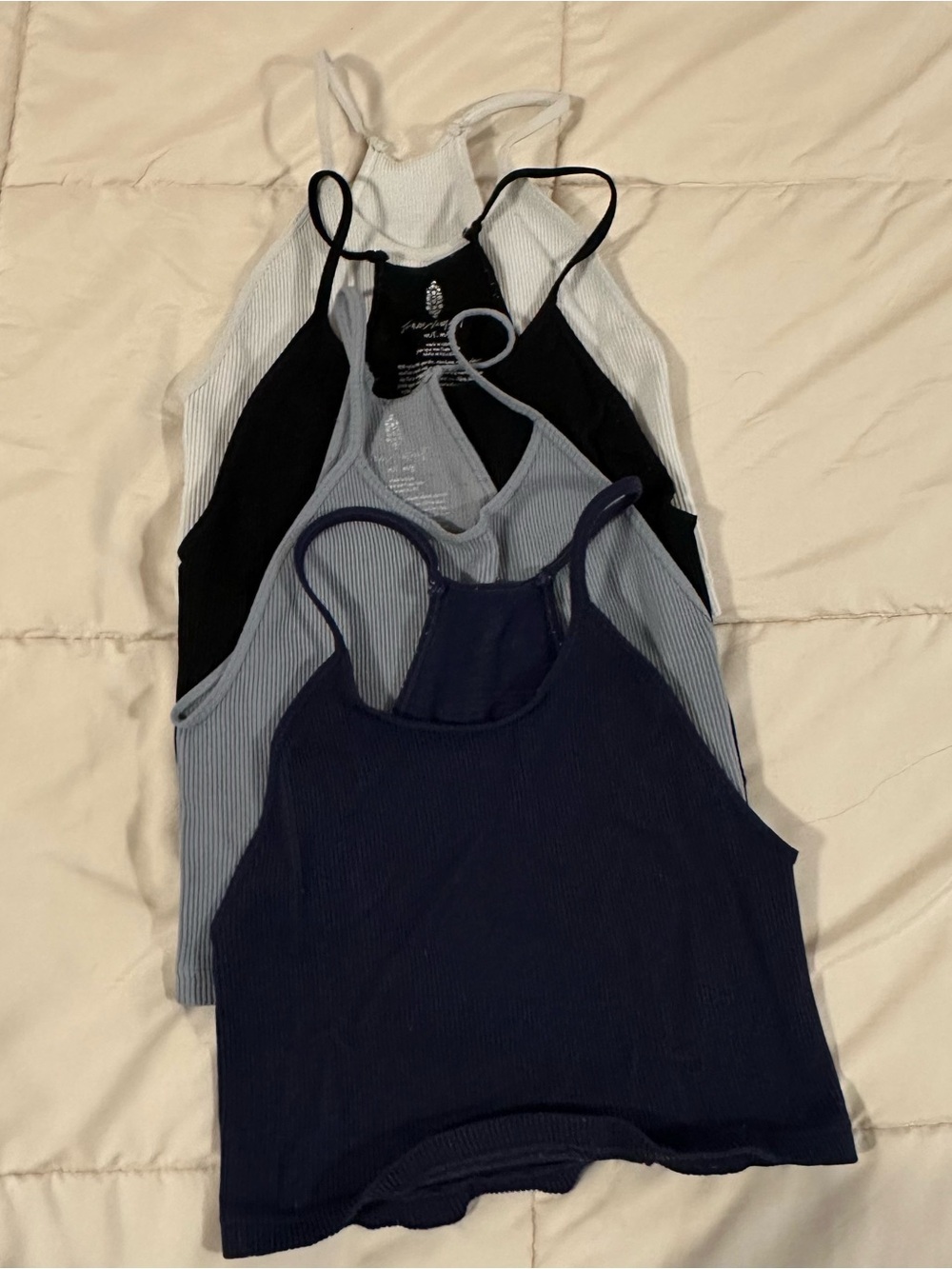 Free people happiness runs crop tank bundle